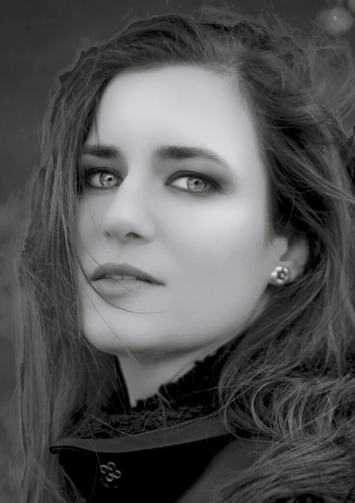 Mari-Anna, ancienne reine de Cornouaille, (Quimper) est une jeune femme dynamique. bilirit-photographie